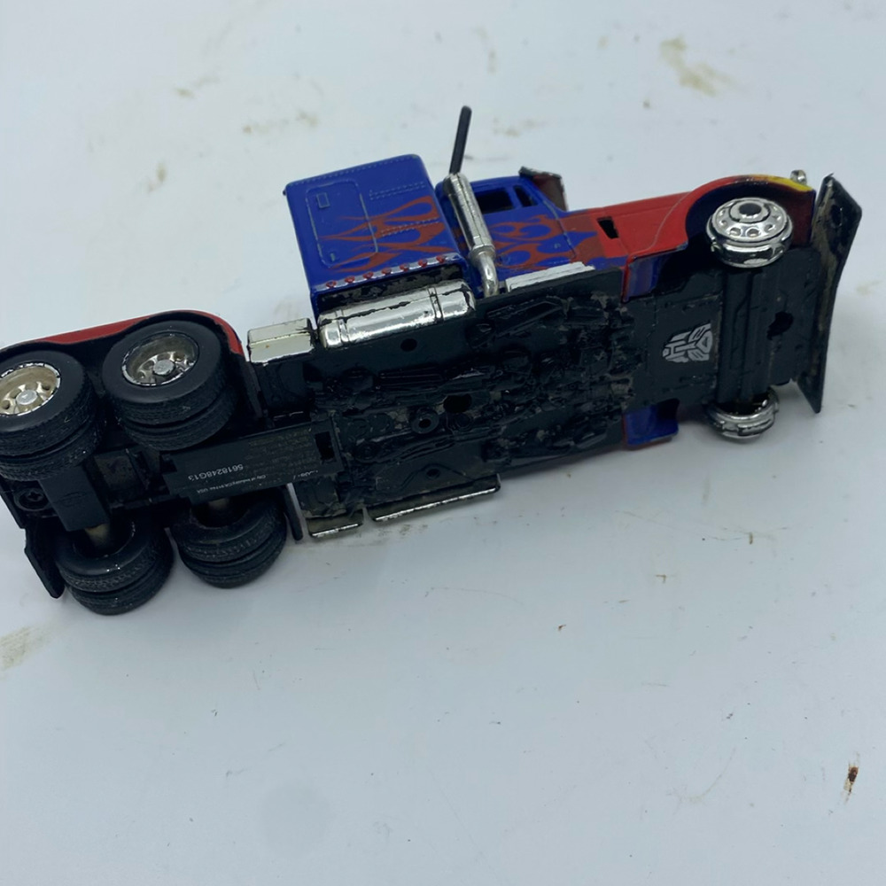 Hasbro Transformers Optimus Prime Blue Die-cast Toy Truck - Picture 5 of 8
